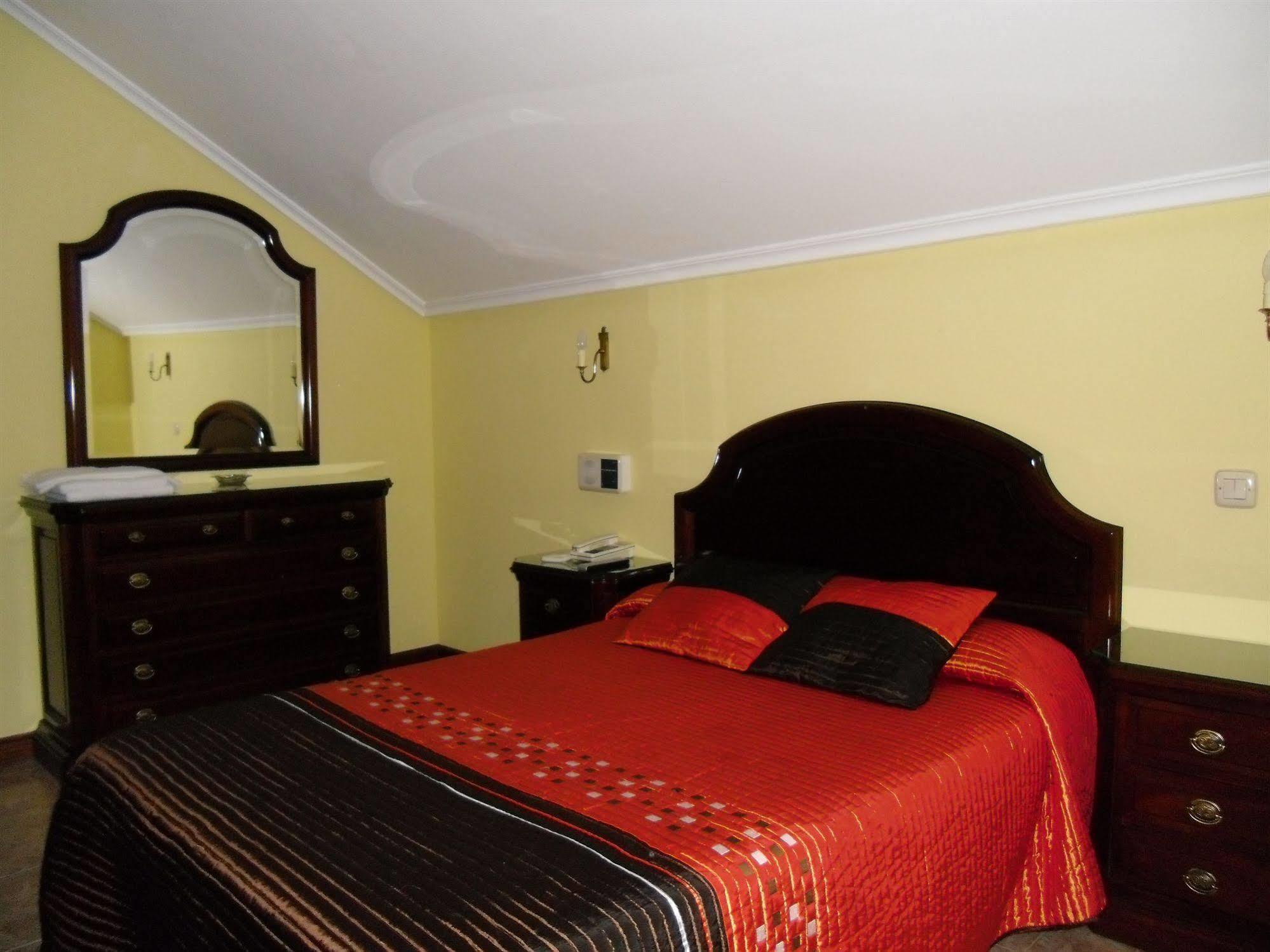 Hotel Noray Сан-Висенте-де-ла-Баркера Экстерьер фото