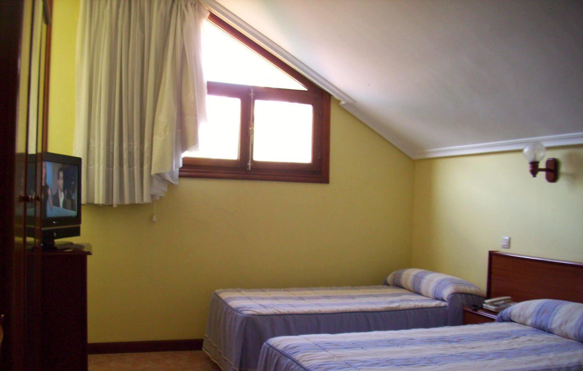 Hotel Noray Сан-Висенте-де-ла-Баркера Экстерьер фото